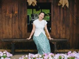 NHÀ GIÁO MONTESSORI LÊ THỊ THU HOÀNG NHÀ GIÁO MONTESSORI LÊ THỊ THU HOÀNG