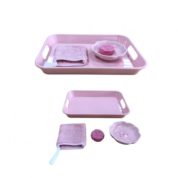 Lau Bàn (Wiping a Table)